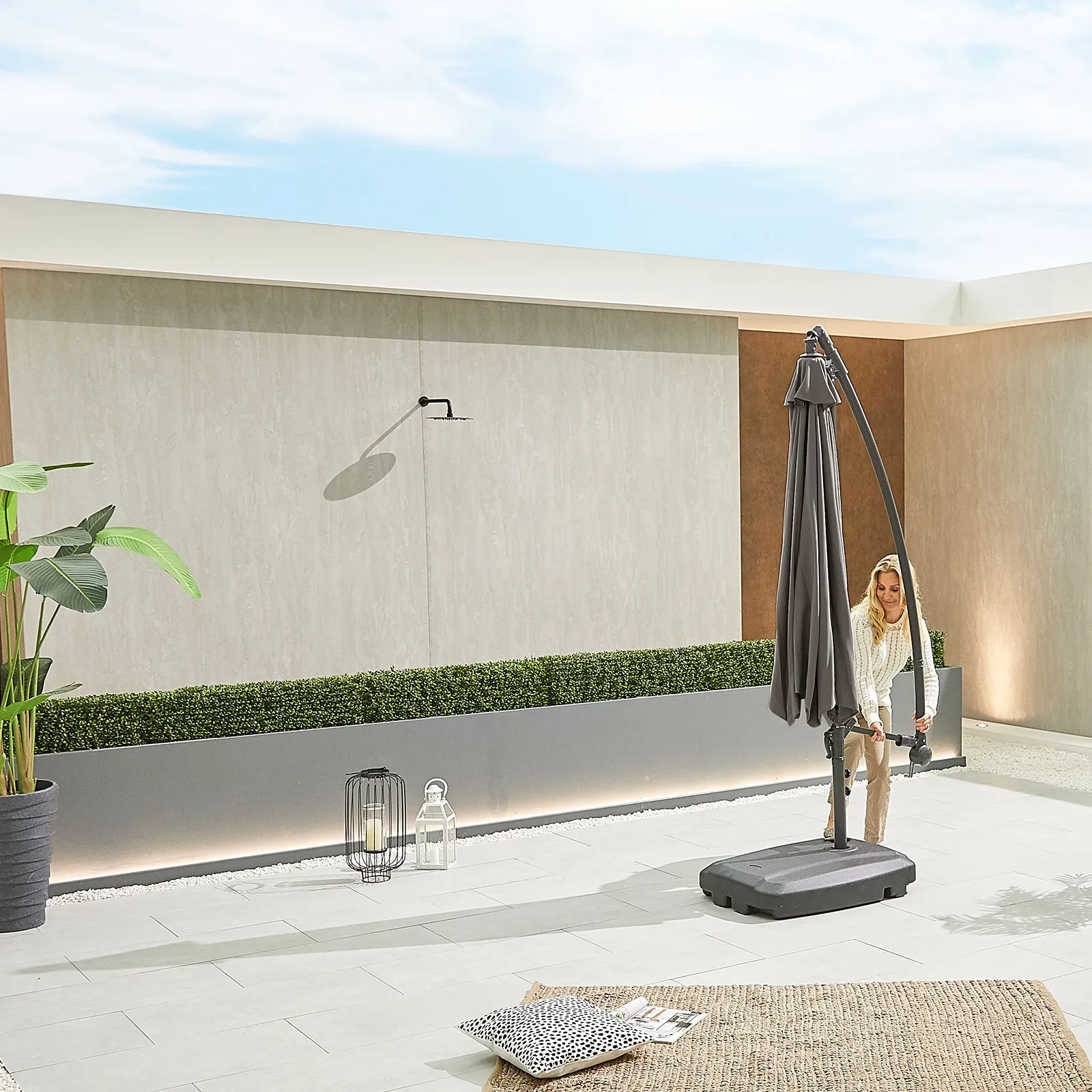 N12080 gallery